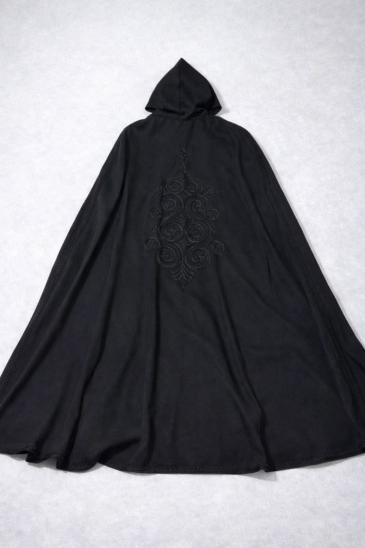 Pre-Order: Capa Egipcia 100% Algodón Egipcio Bordado a Mano ( Negro )