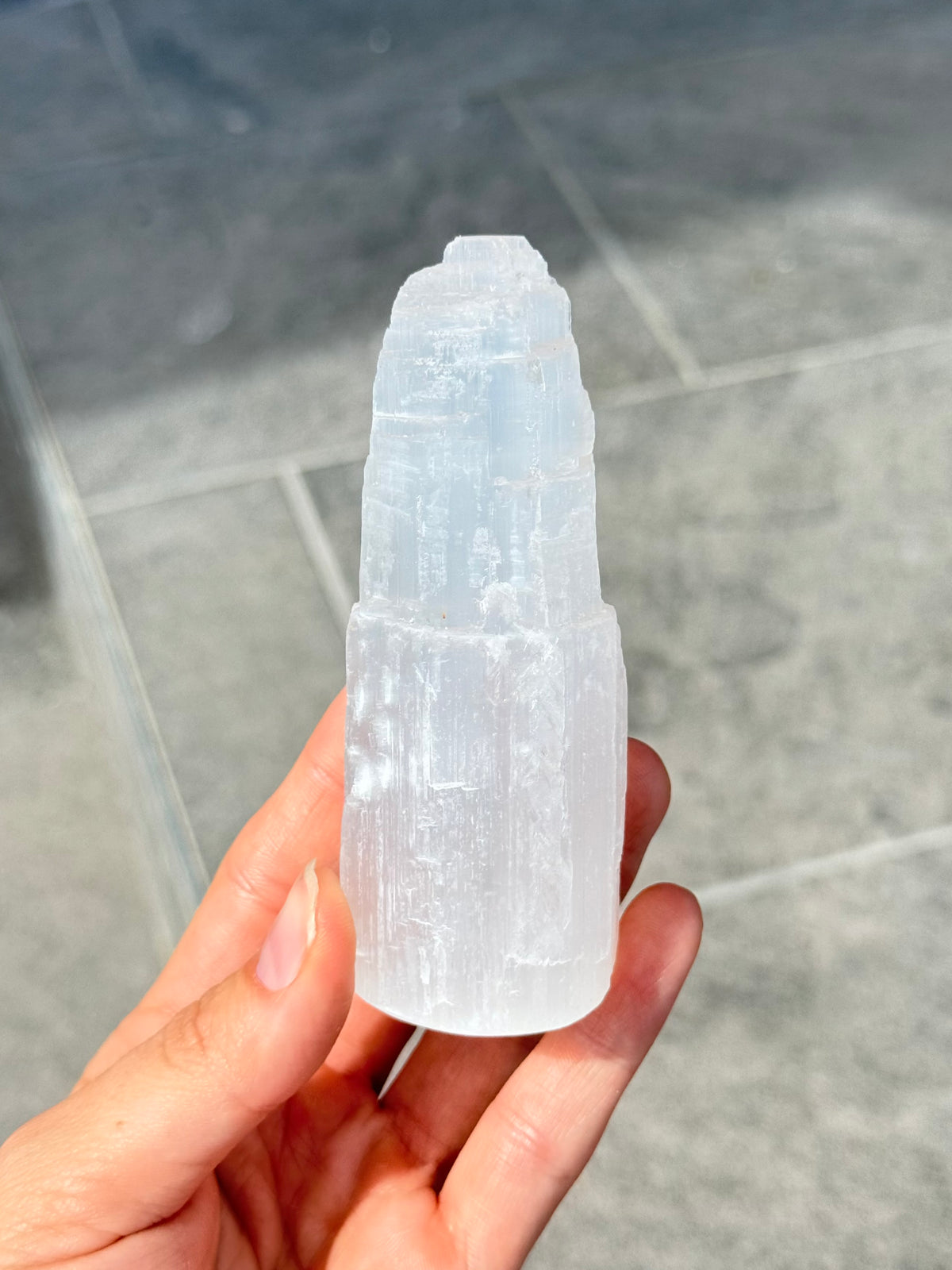Torre de Selenita Blanca de 4 Pulgadas | 4-Inch White Selenite Tower