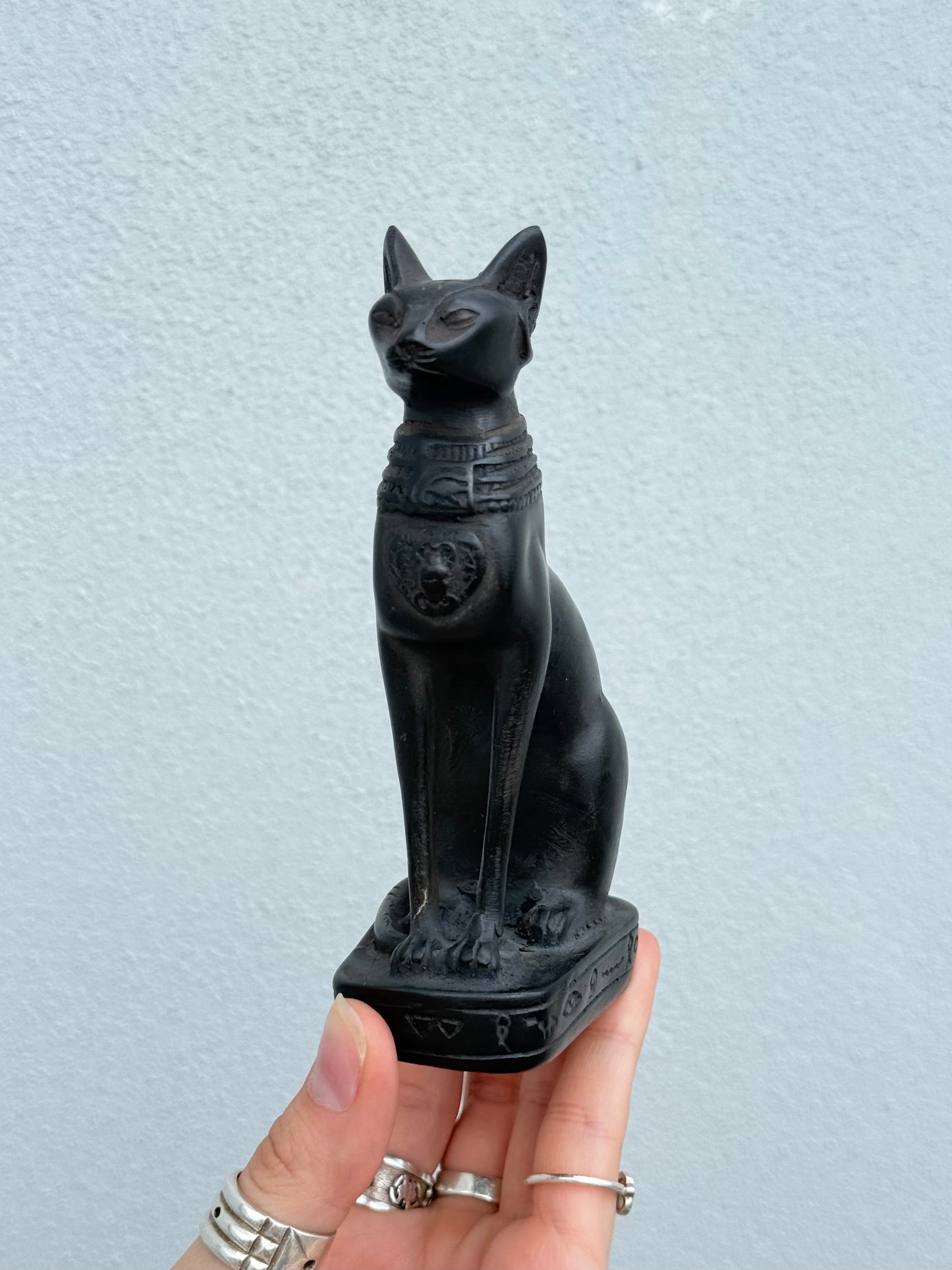 Bastet Statue – Gypsum with Basalt, Handcrafted in Egypt