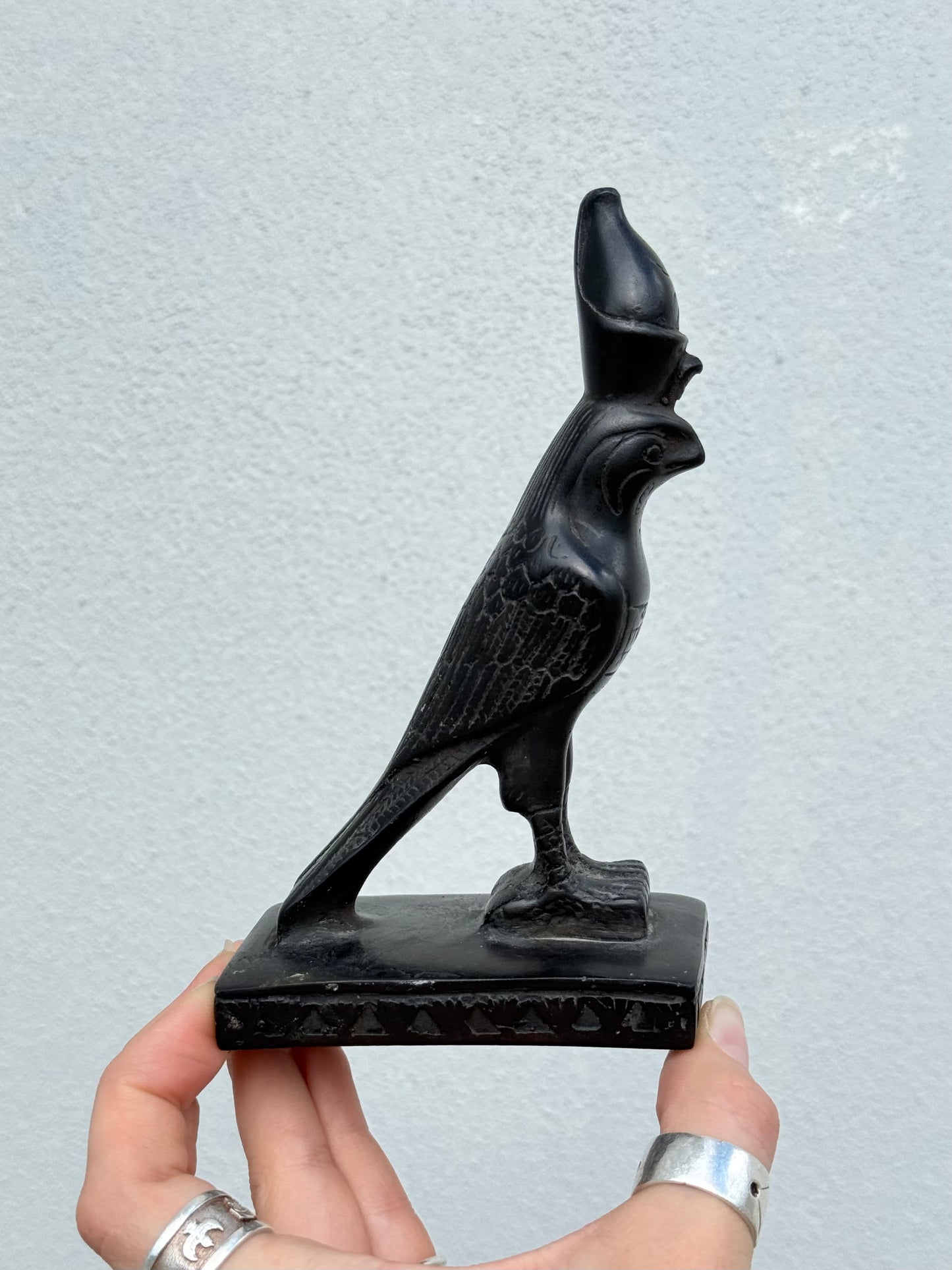 Horus Statue – Gypsum with Basalt, Handcrafted in Egypt