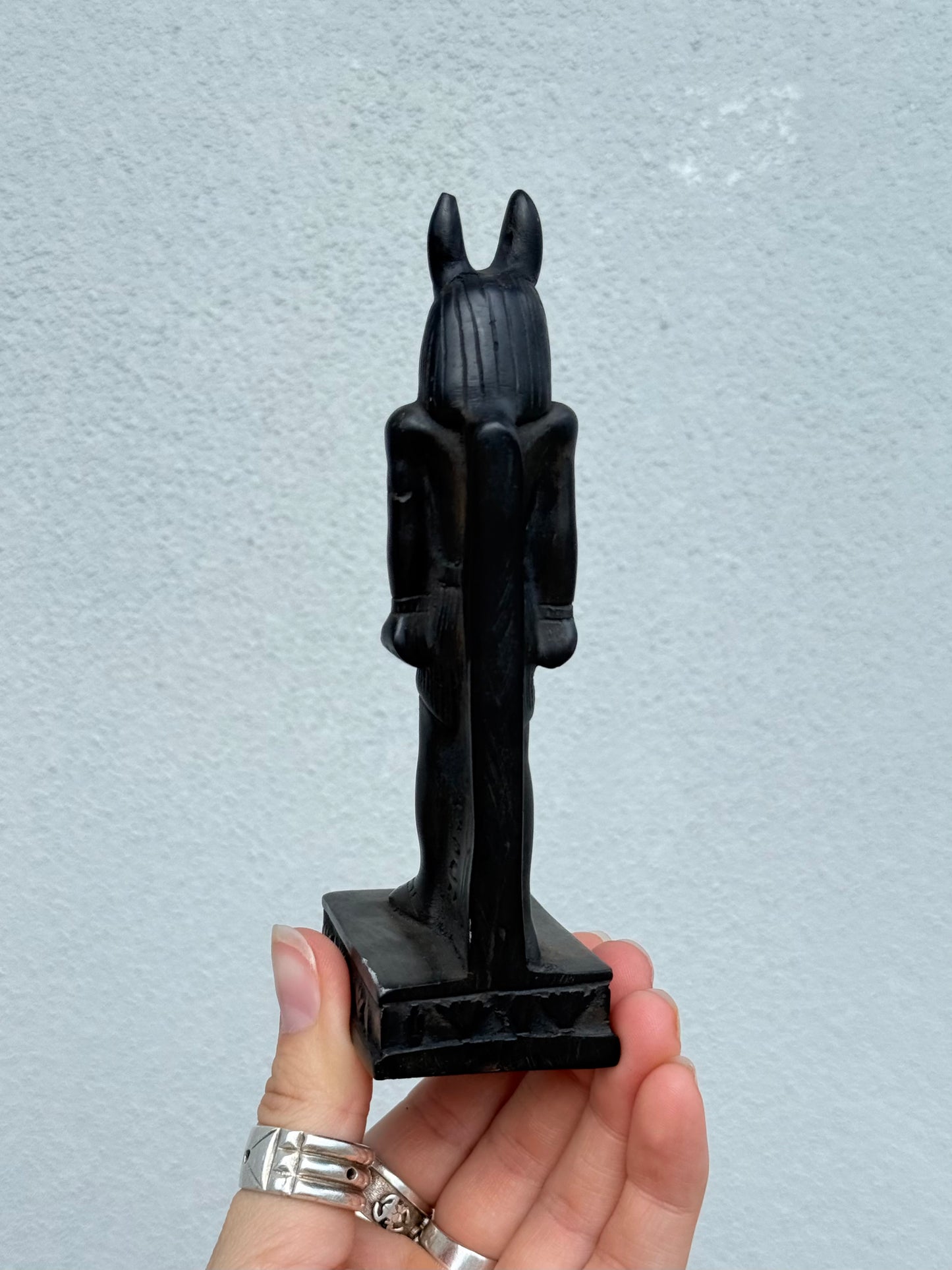 Anubis Statue – Gypsum with Basalt, Handcrafted in Egypt