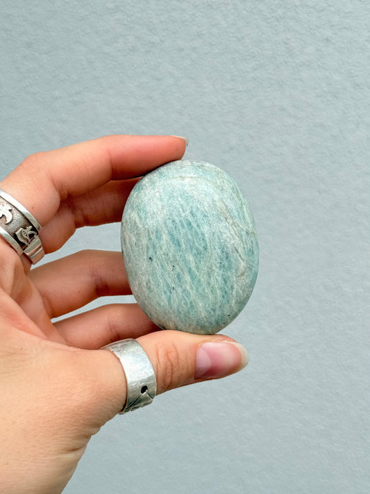Amazonite Palm Stone