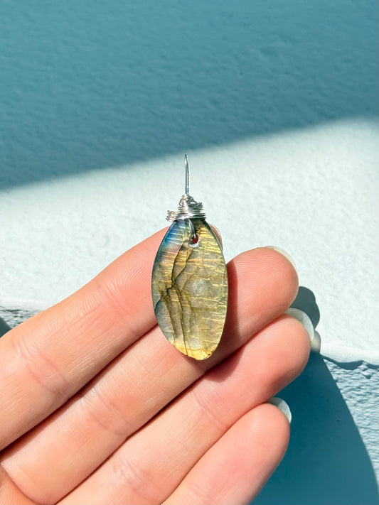 Labradorite Pendant