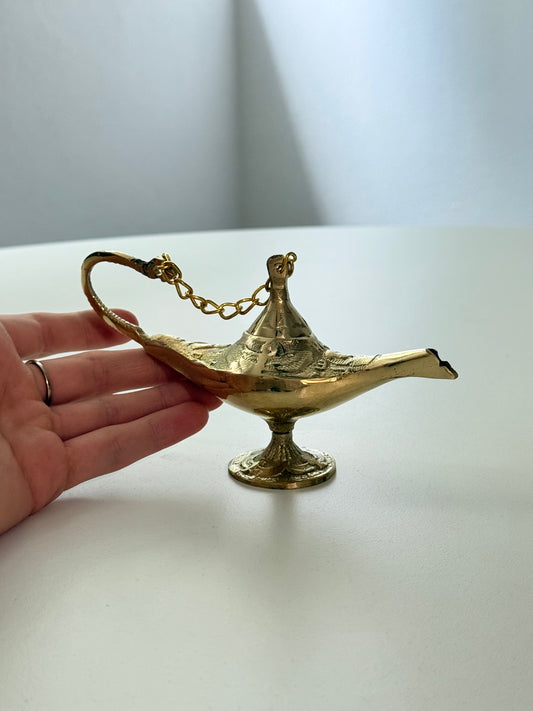 Brass Aladdin-Style Lamp – Traditional Egyptian Design