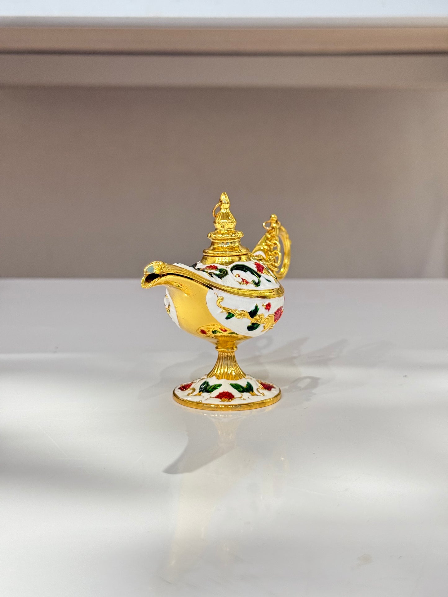Genie Lamp Decorativa – Qatar ( Brass )