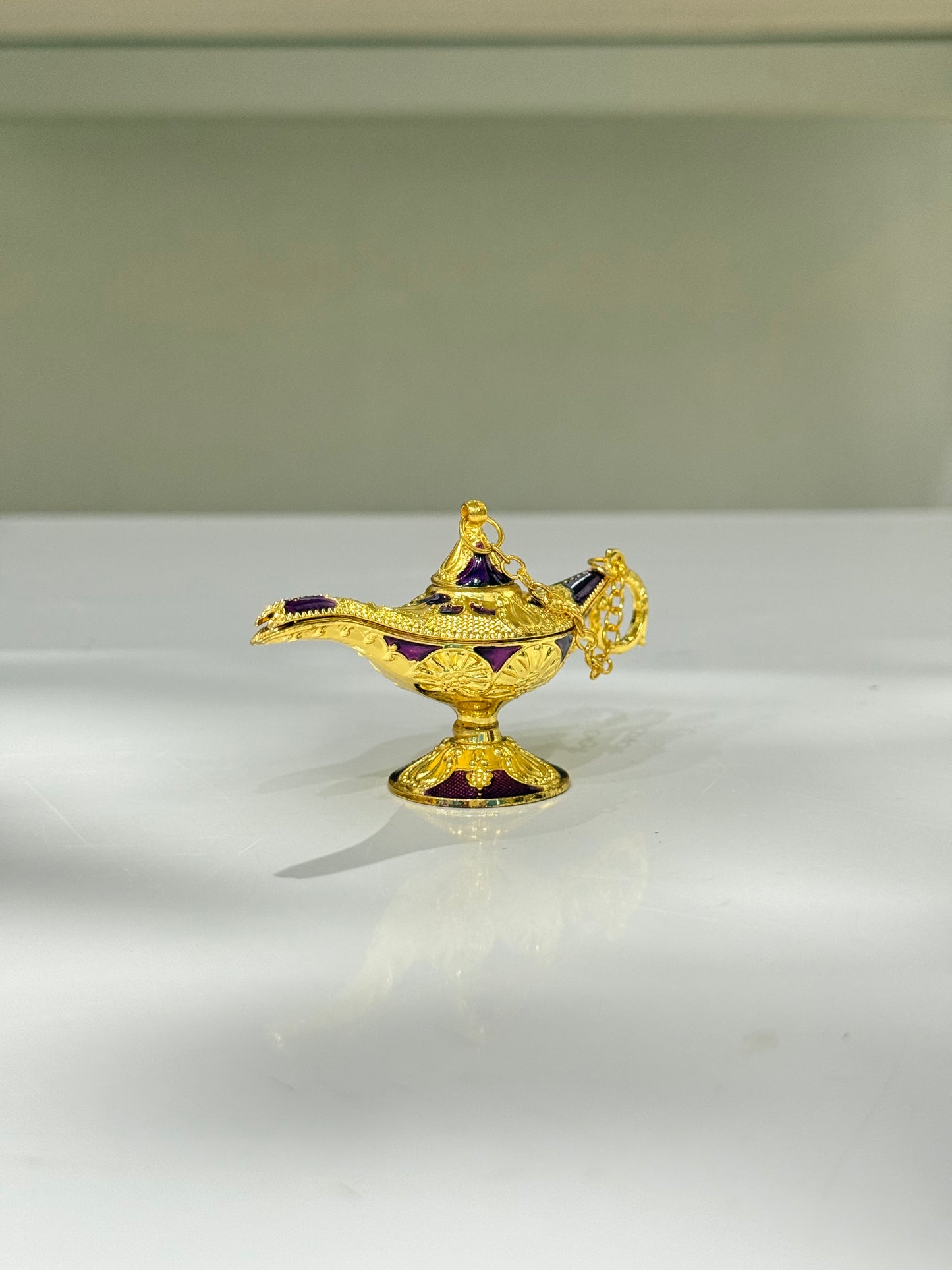 Genie Lamp Decorativa – Qatar ( Brass )