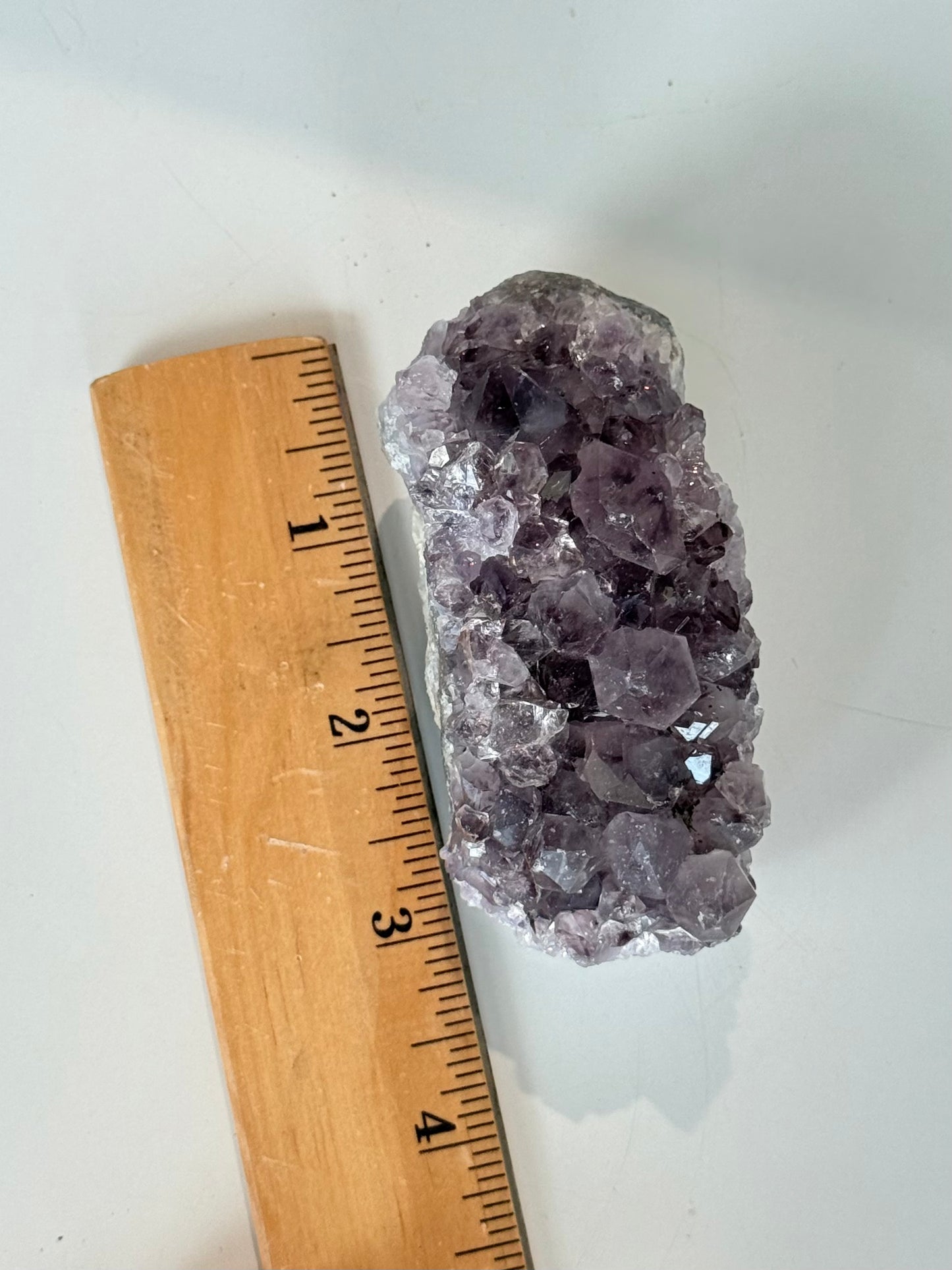 Small Amethyst Cluster / Clúster Pequeño de Amatista