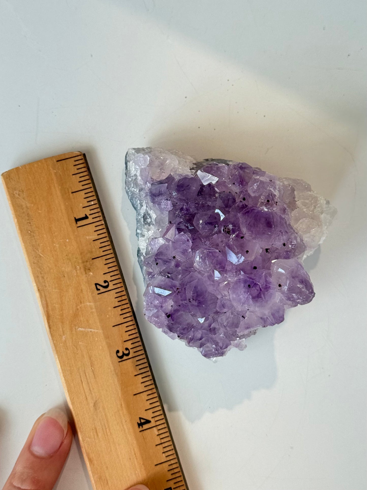 Small Amethyst Cluster / Clúster Pequeño de Amatista
