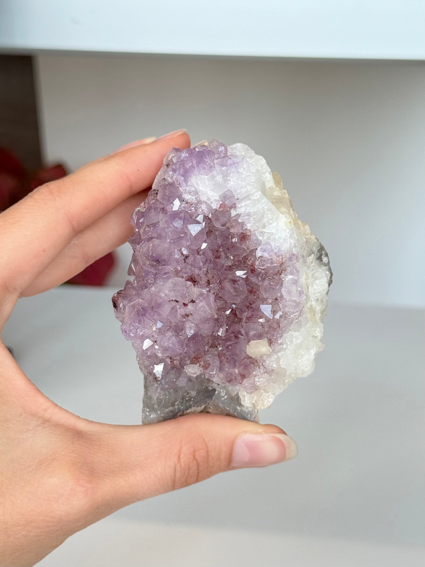 Small Amethyst Cluster / Clúster Pequeño de Amatista