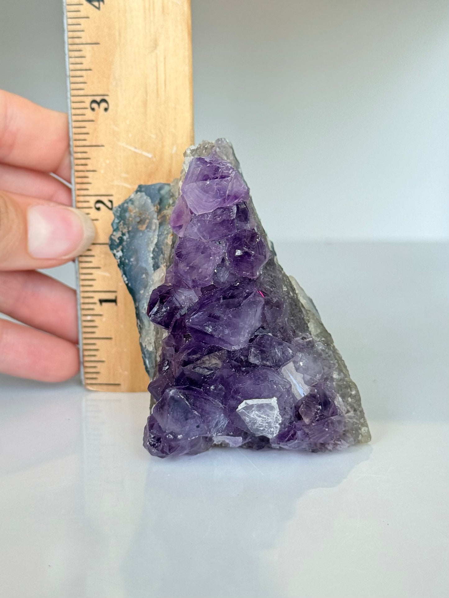 Small Amethyst Cluster / Clúster Pequeño de Amatista