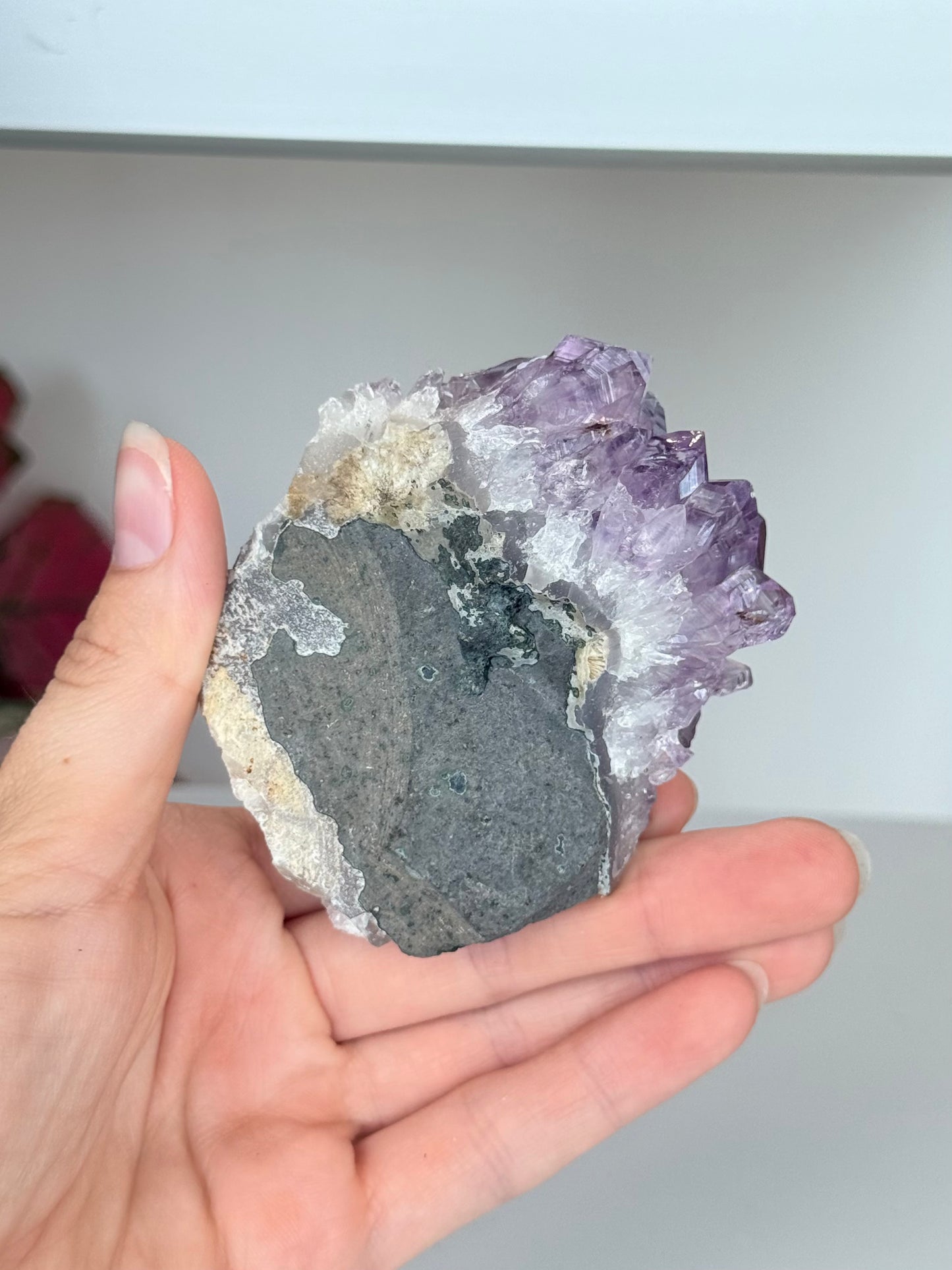 Small Amethyst Cluster / Clúster Pequeño de Amatista