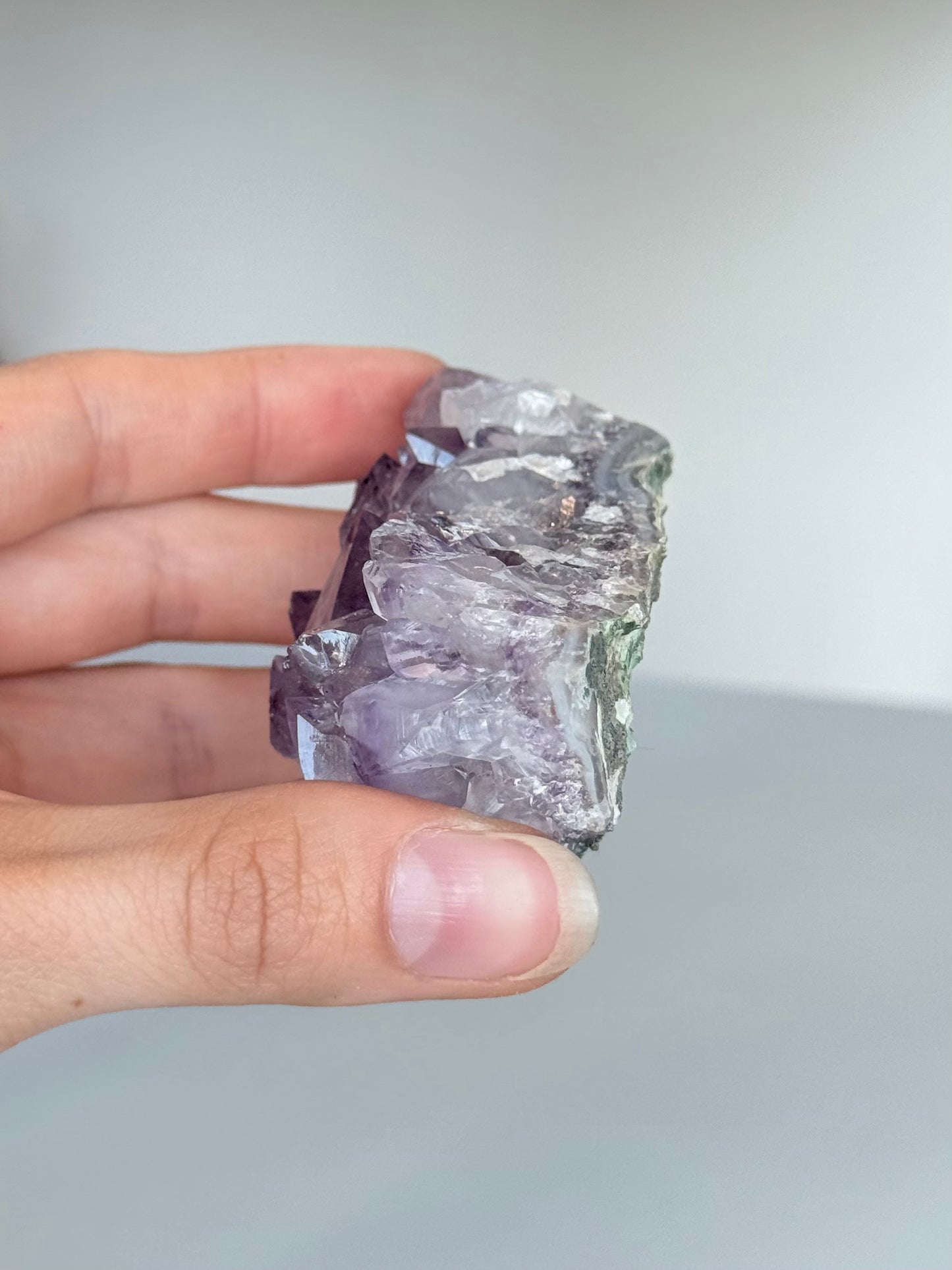 Small Amethyst Cluster / Clúster Pequeño de Amatista