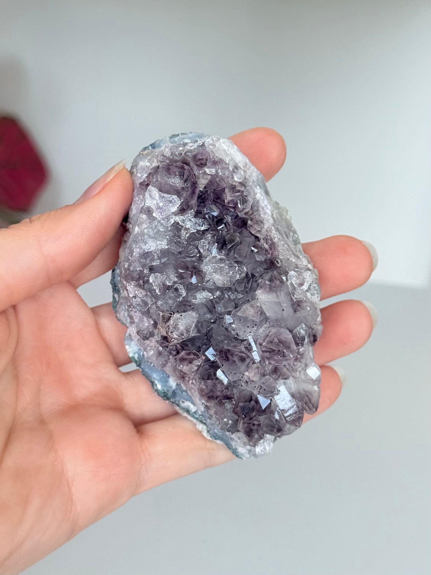 Small Amethyst Cluster / Clúster Pequeño de Amatista