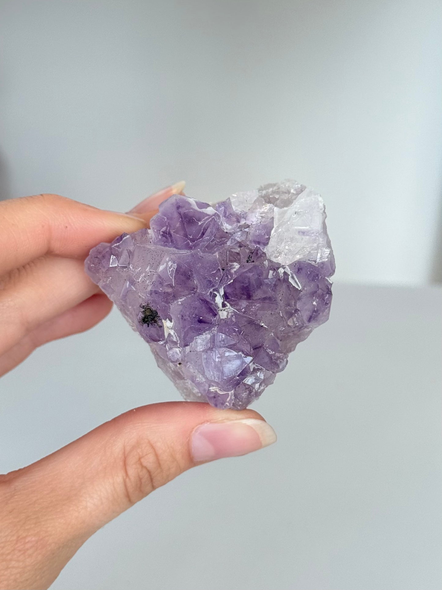 Small Amethyst Cluster / Clúster Pequeño de Amatista