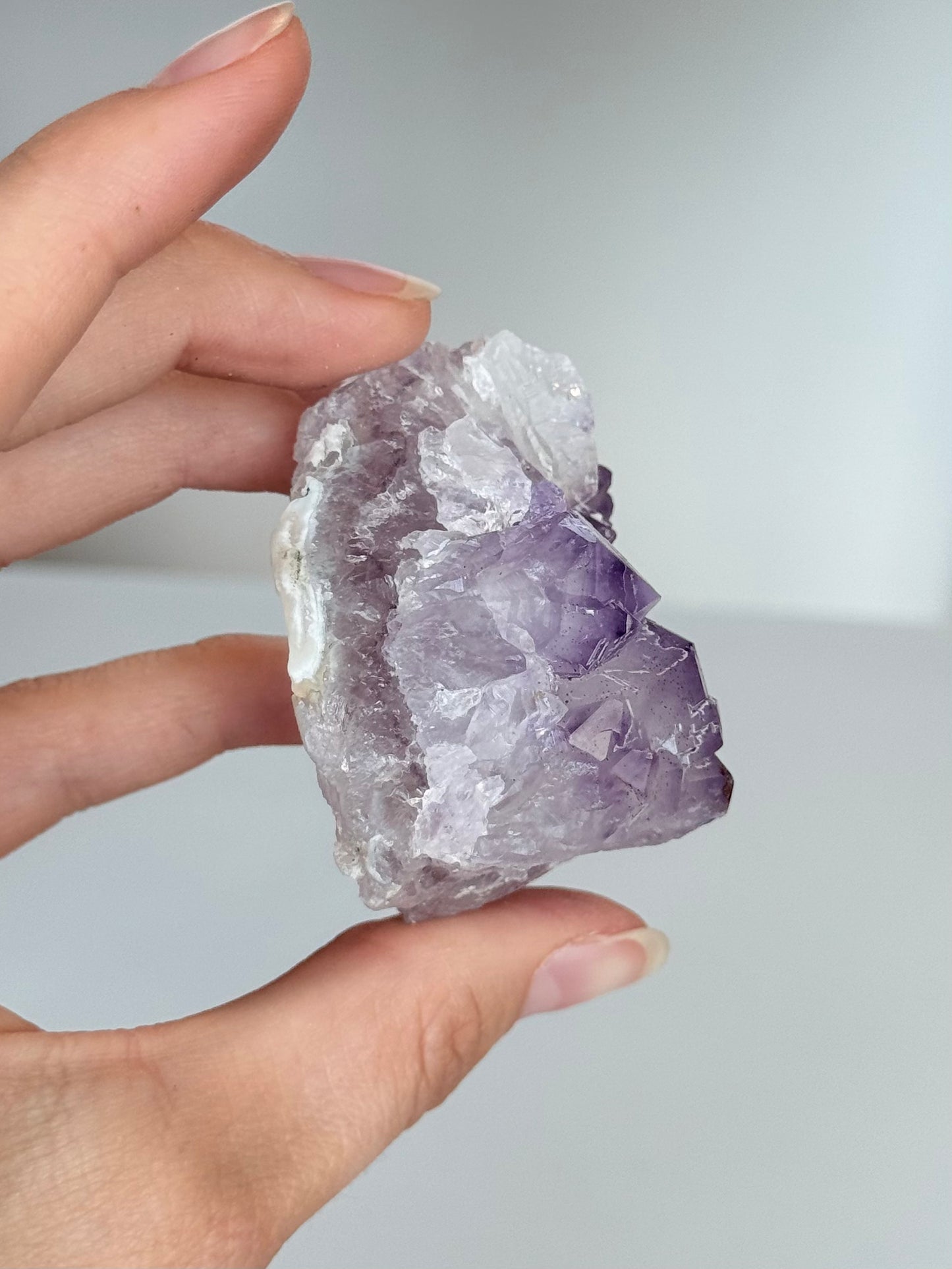 Small Amethyst Cluster / Clúster Pequeño de Amatista