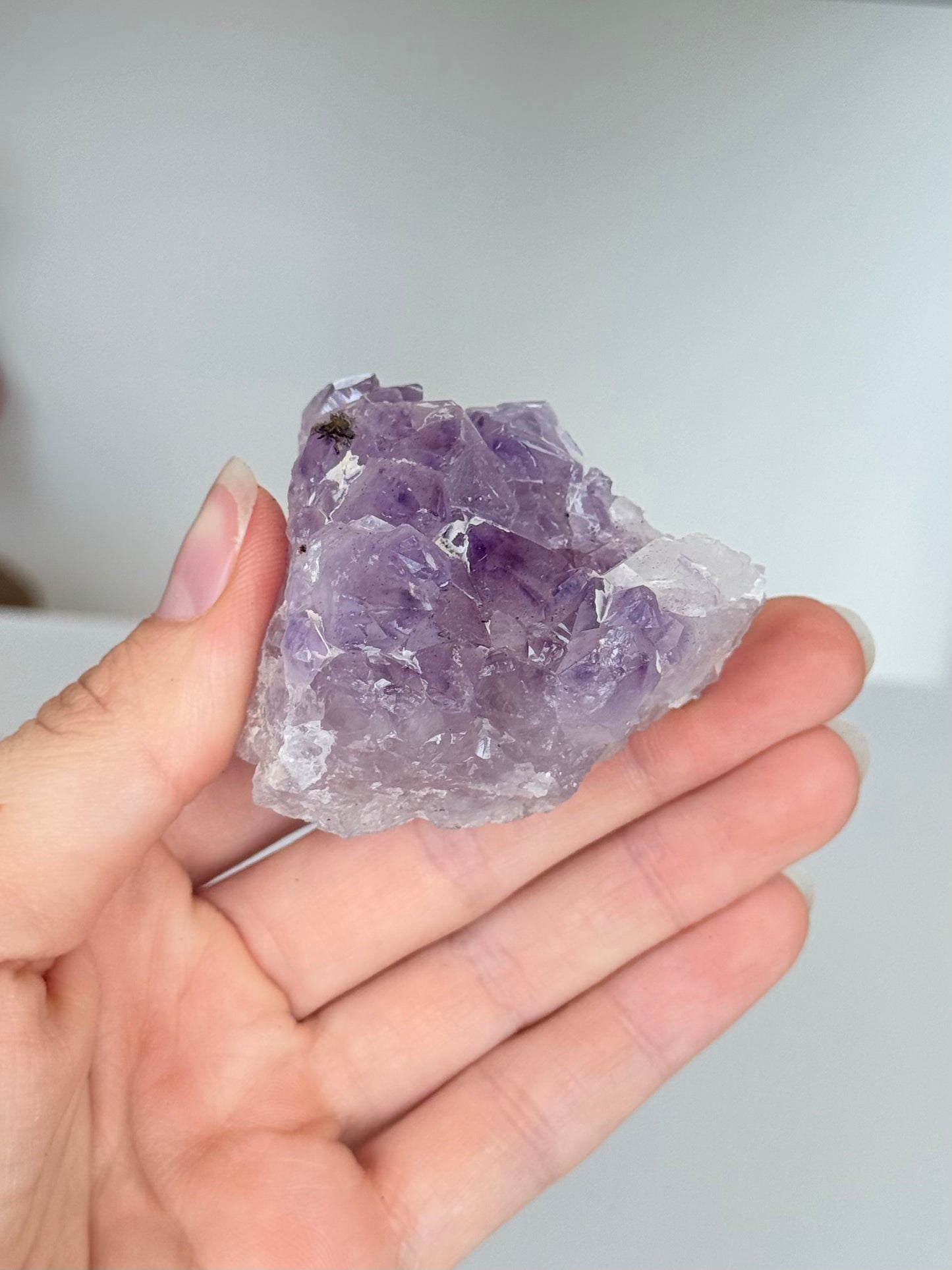 Small Amethyst Cluster / Clúster Pequeño de Amatista