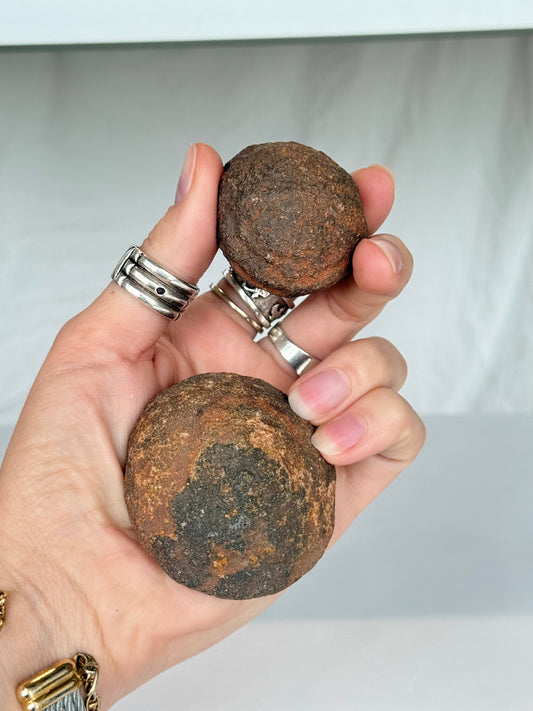 Shaman Stones ( Female & Male ) Set