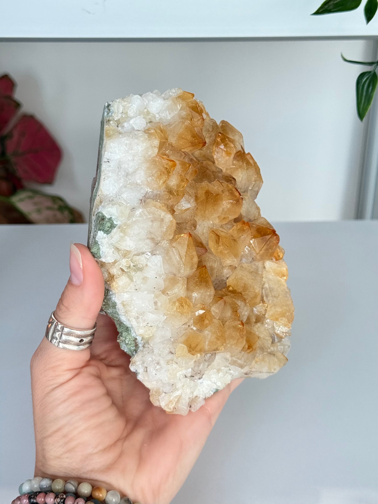 Citrine Cluster (Heat-Treated) / Clúster de Citrino (Tratado con Calor)