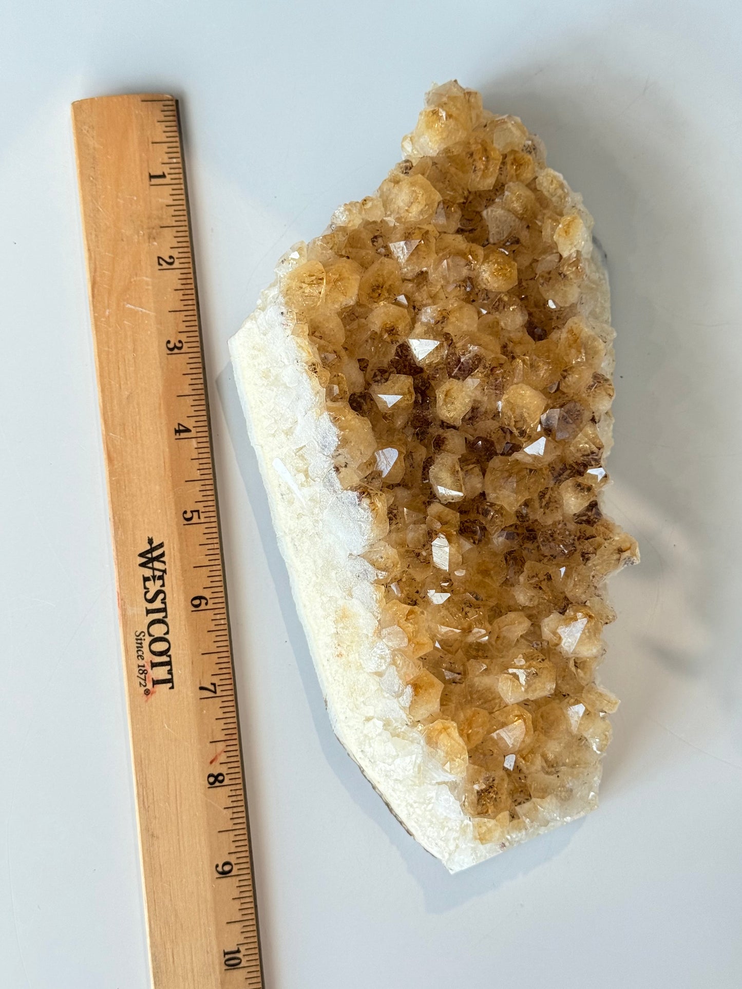Citrine Cluster (Heat-Treated) / Clúster de Citrino (Tratado con Calor)