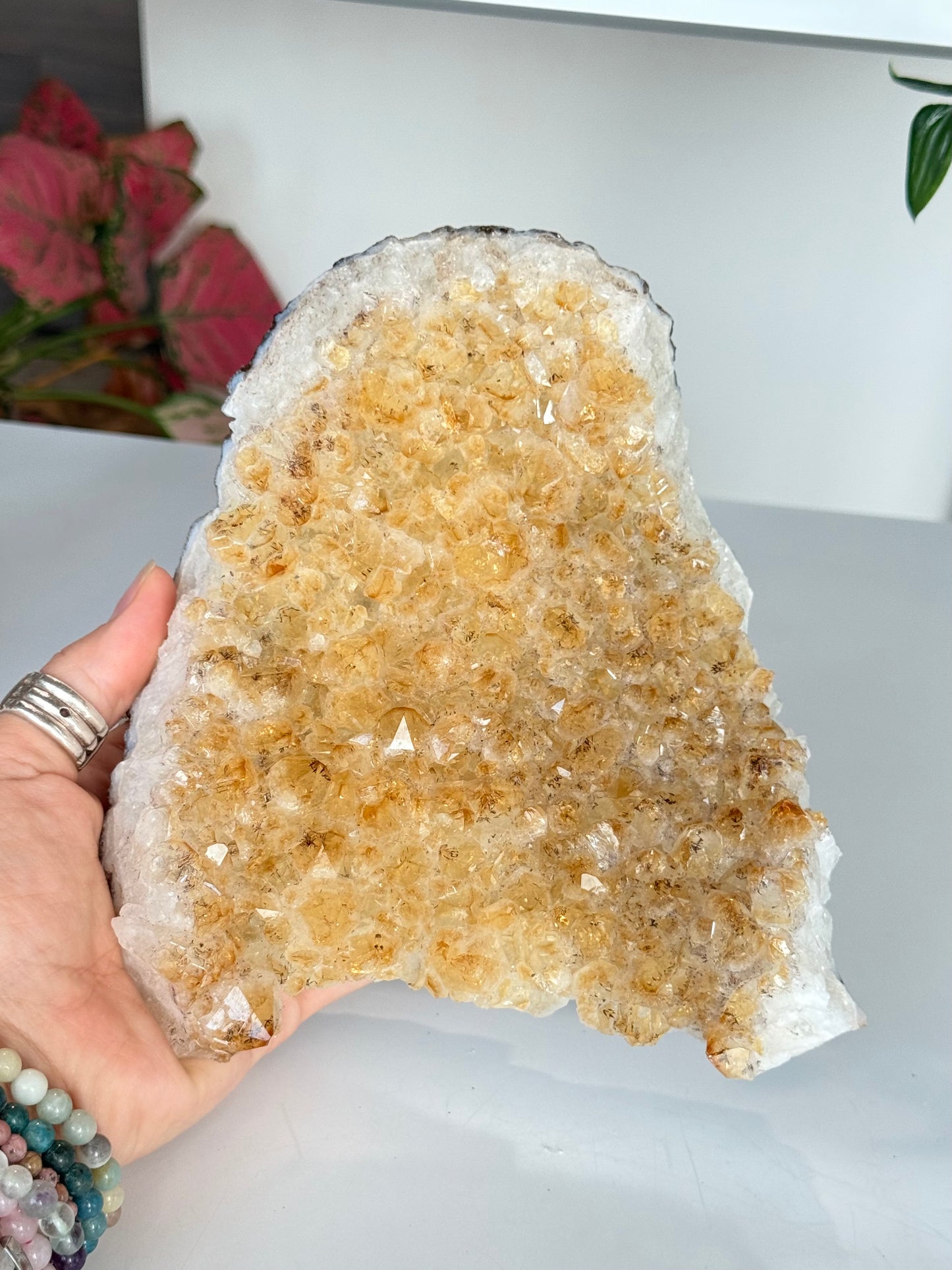 Citrine Cluster (Heat-Treated) / Clúster de Citrino (Tratado con Calor)