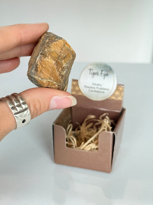 Tiger Eye Raw Box / Cajita con Ojo de Tigre en Bruto