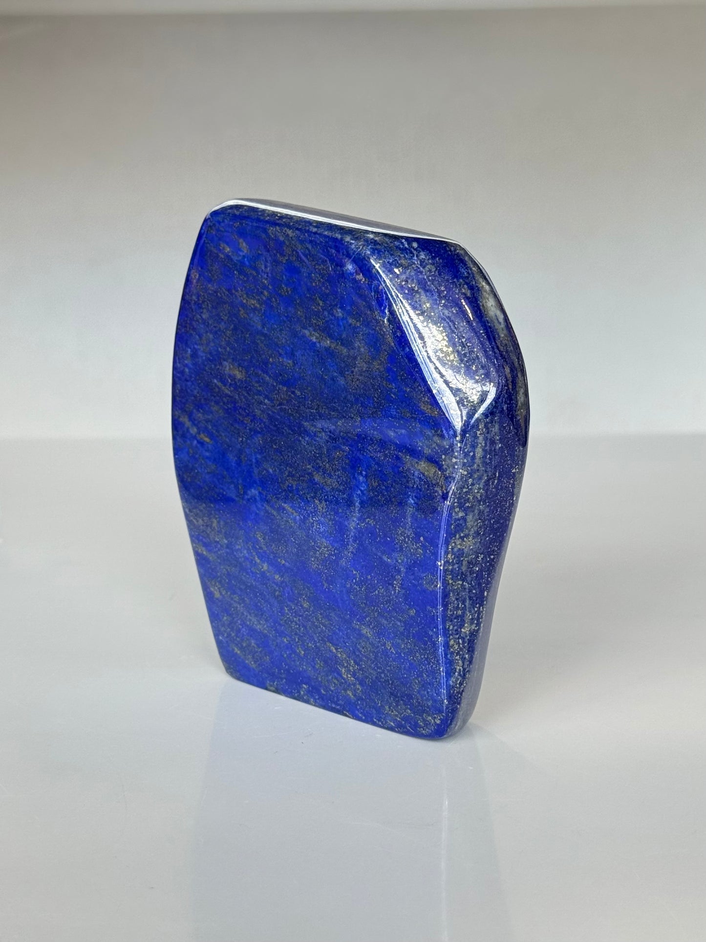 Lapis Lazuli ( AAA Grade )
