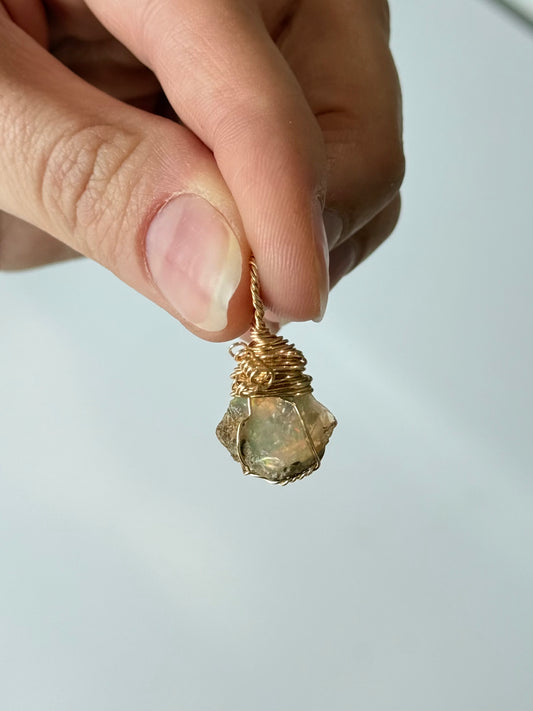 Ethiopian Opal ( Silver Platted Gold Wire )