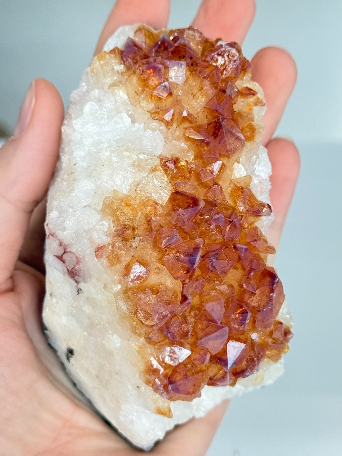 Citrine Cluster (Heat-Treated) / Clúster de Citrino (Tratado con Calor)