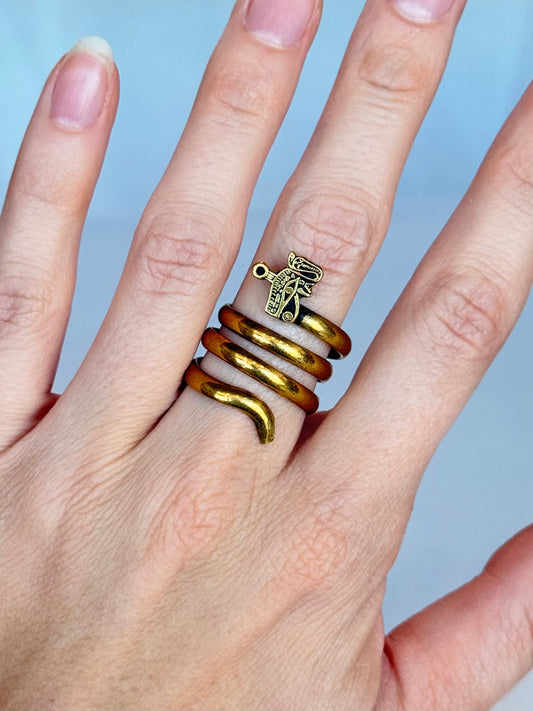 Ojo de Horus Ring ( Adjustable Size ) Brass