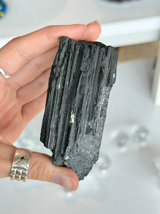 Black Tourmaline | Turmalina Negra