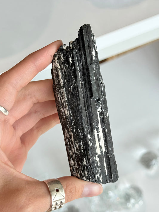 Black Tourmaline | Turmalina Negra