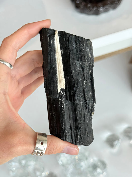 Black Tourmaline | Turmalina Negra