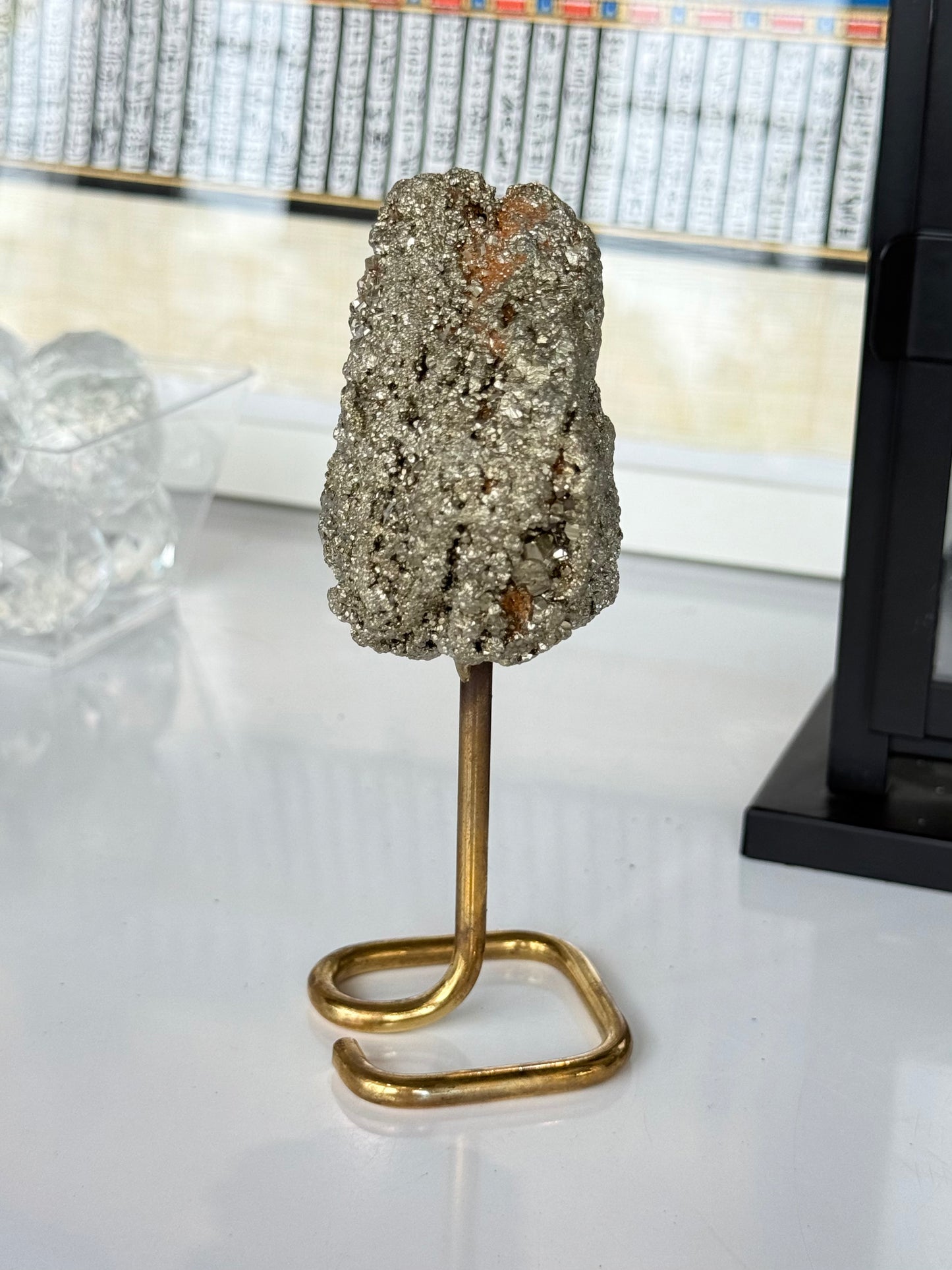 Raw Pyrite on Gold Stand / Pirita en Bruto sobre Base Dorada