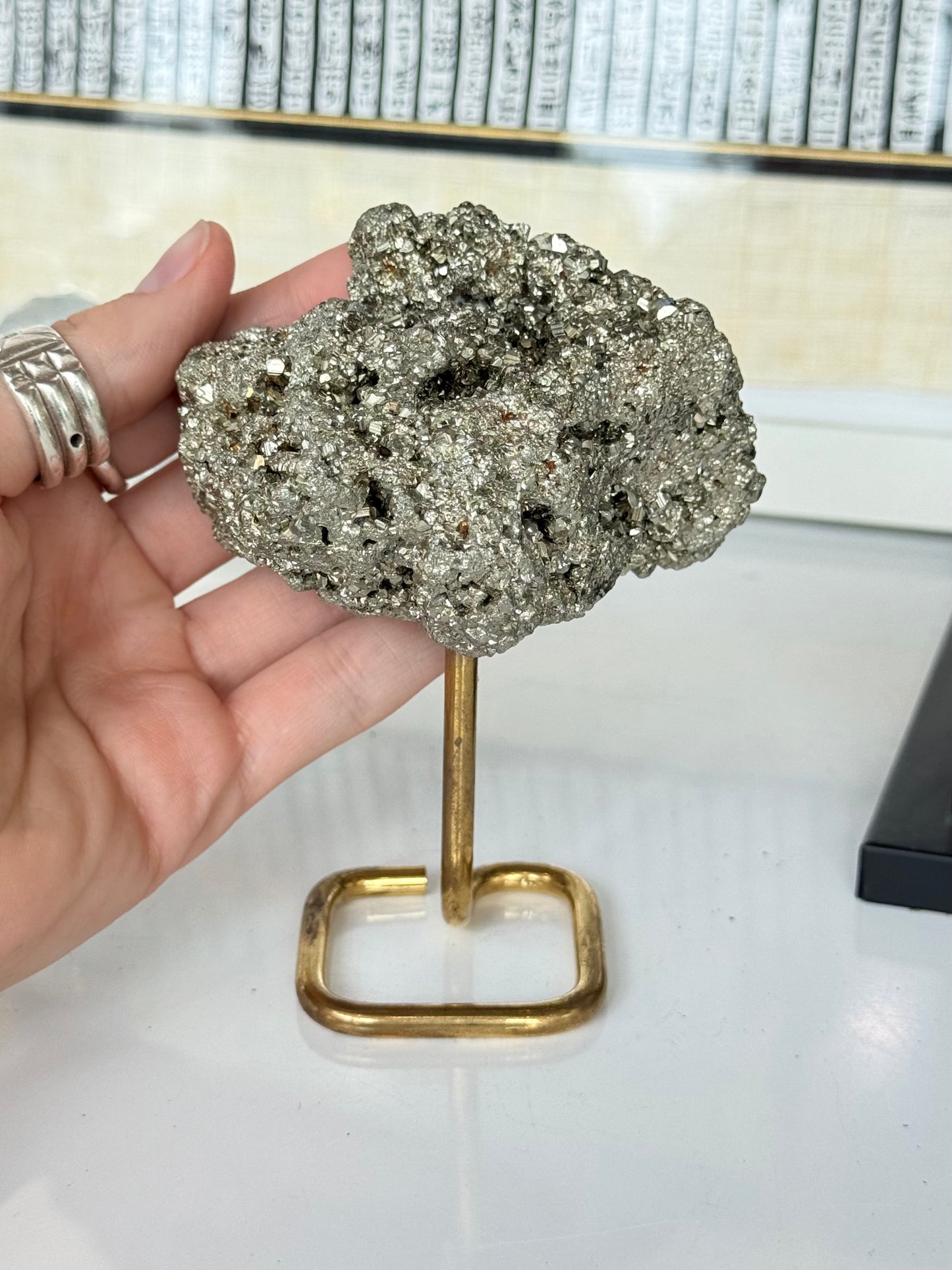 Raw Pyrite on Gold Stand / Pirita en Bruto sobre Base Dorada