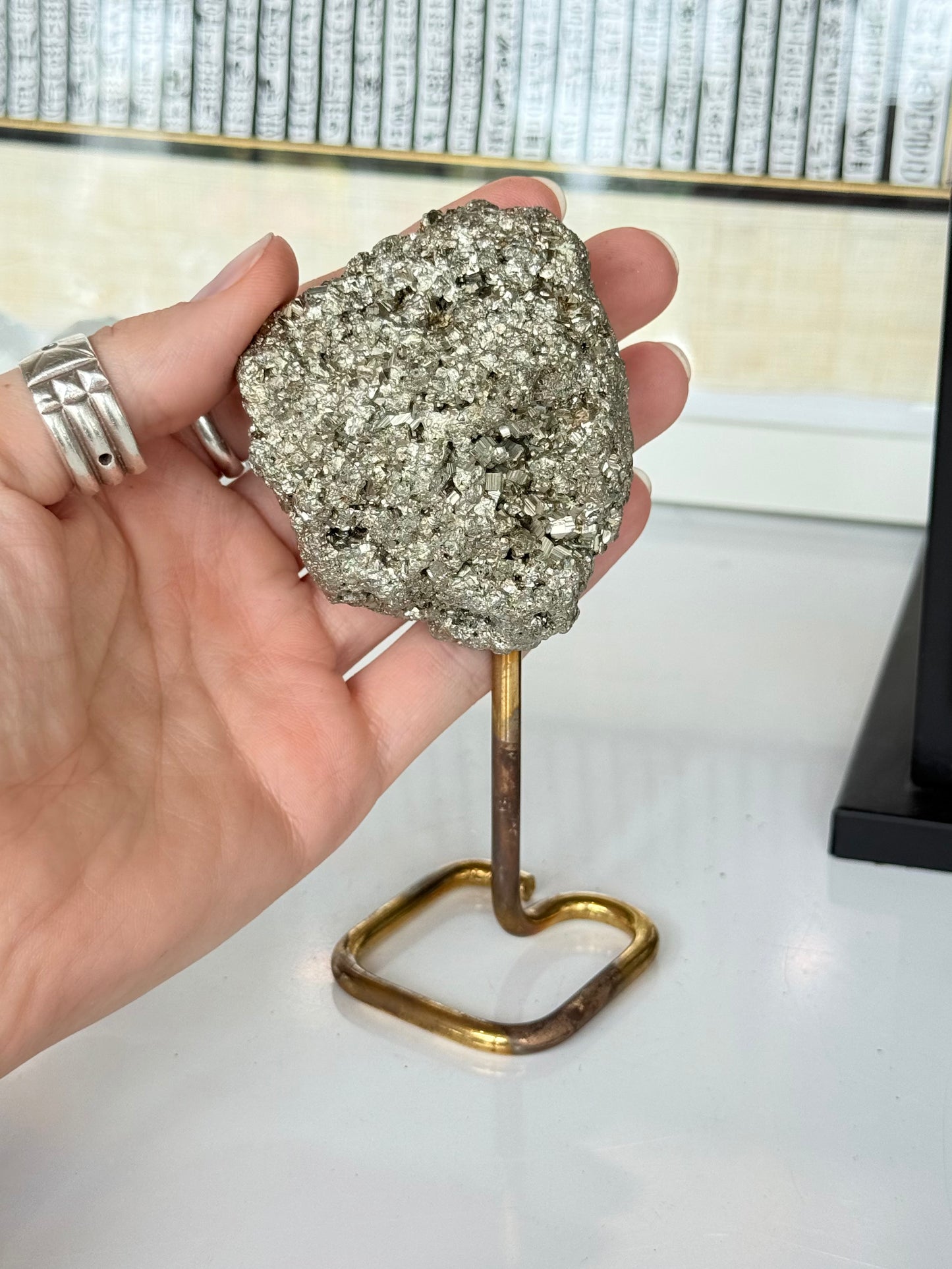 Raw Pyrite on Gold Stand / Pirita en Bruto sobre Base Dorada