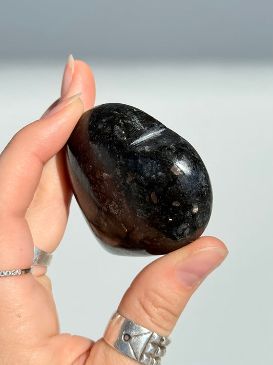 Indian Nuummite ( Black Arfvedsonite ) Heart