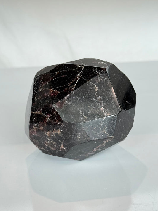 Garnet Faceted ( India )