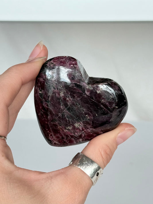 Garnet Heart ( India )
