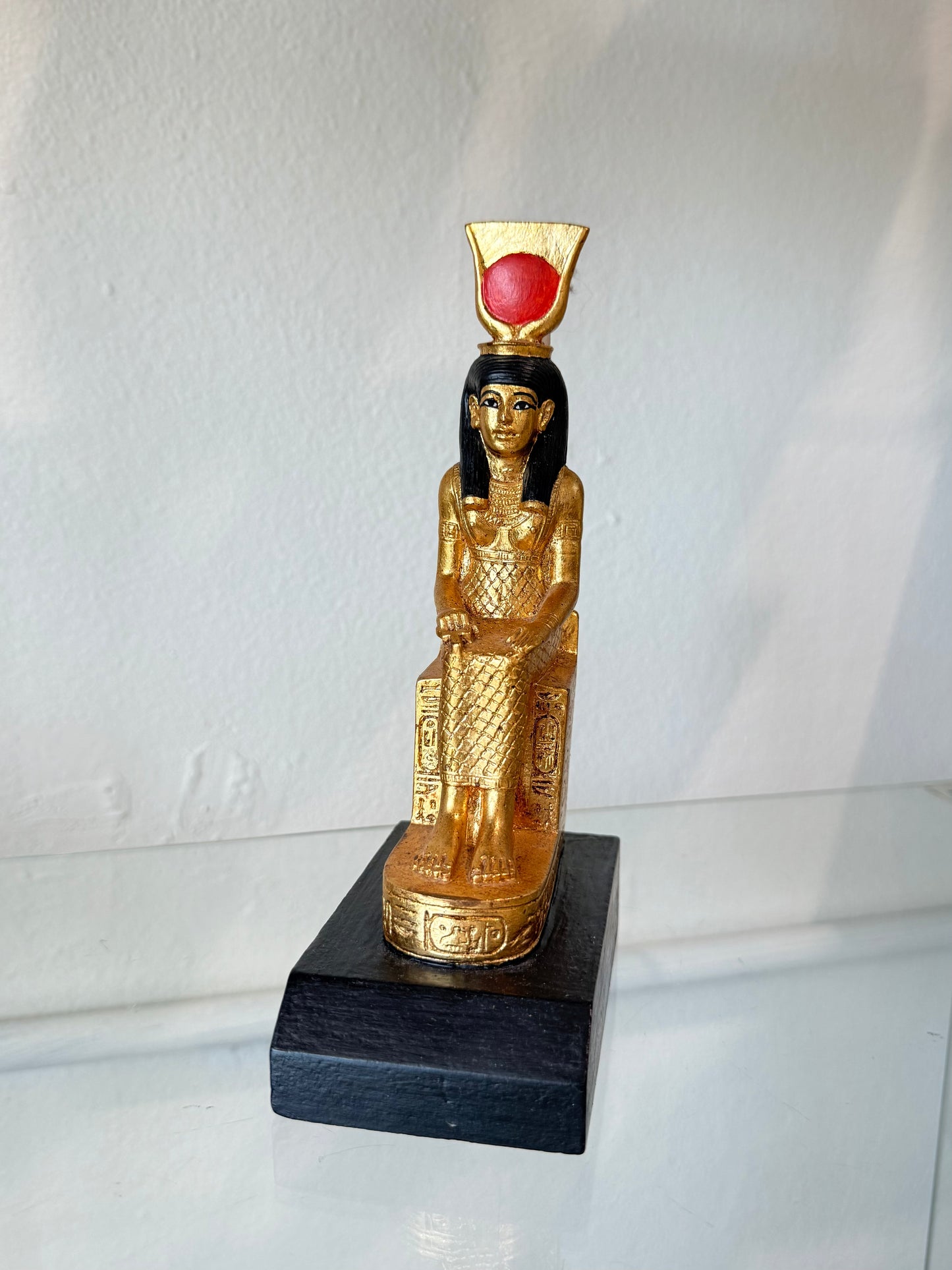 Egyptian Isis Statue | Estatua Egipcia de Isis