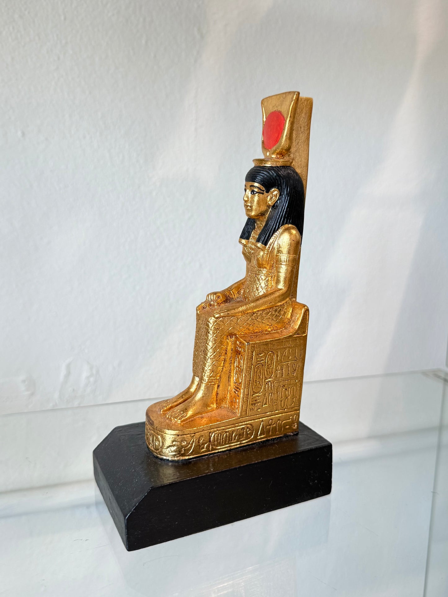 Egyptian Isis Statue | Estatua Egipcia de Isis