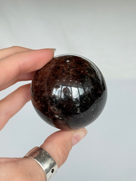 Garnet Sphere ( India )