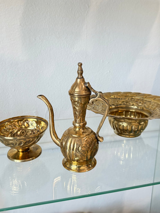 Egyptian Brass Dallah with Warmer | Dallah Egipcia de Latón con Calentador