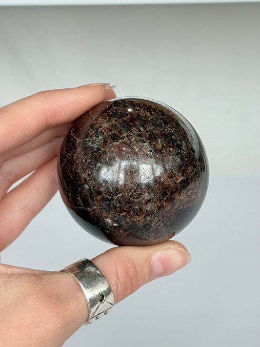 Star Garnet Sphere ( India )