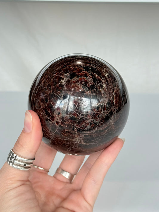 Garnet Sphere ( India )