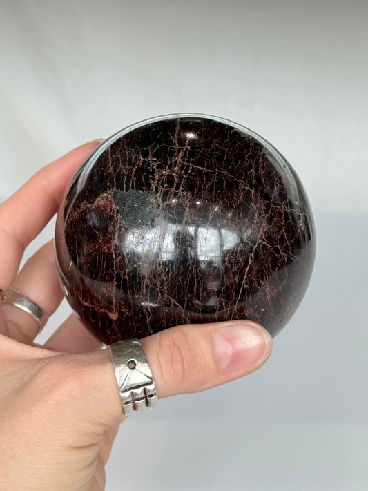 Garnet Sphere ( India )
