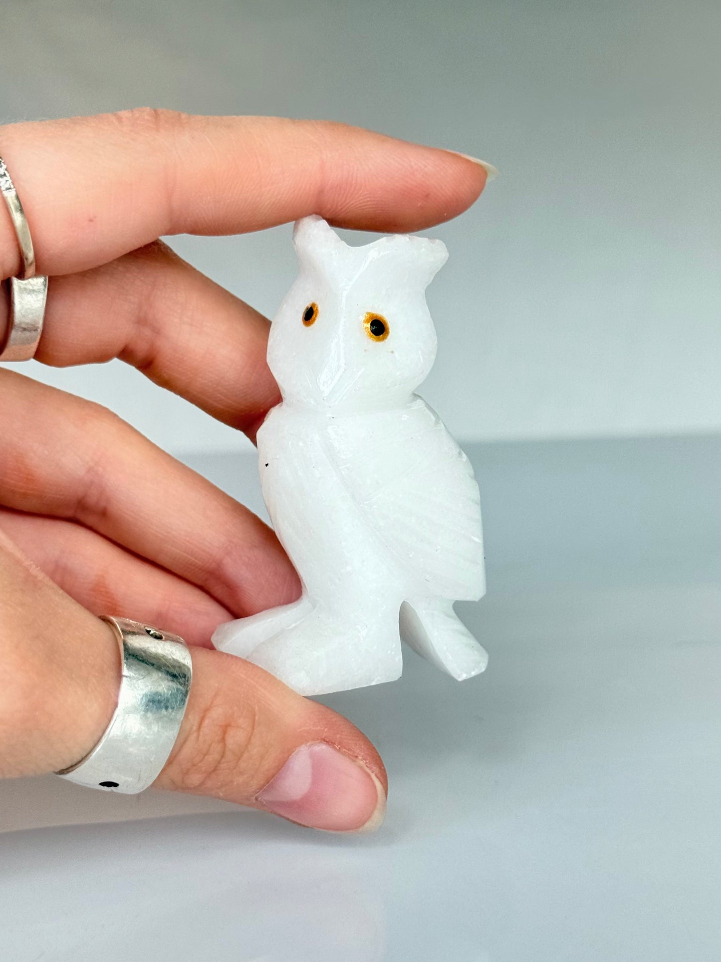 White Onyx Owl ( Mexico )