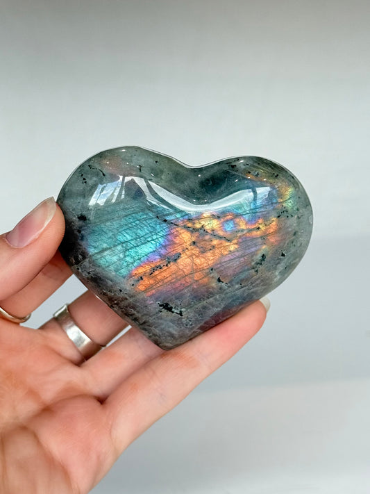 Labradorite Heart Blue/Purple ( Madagascar )