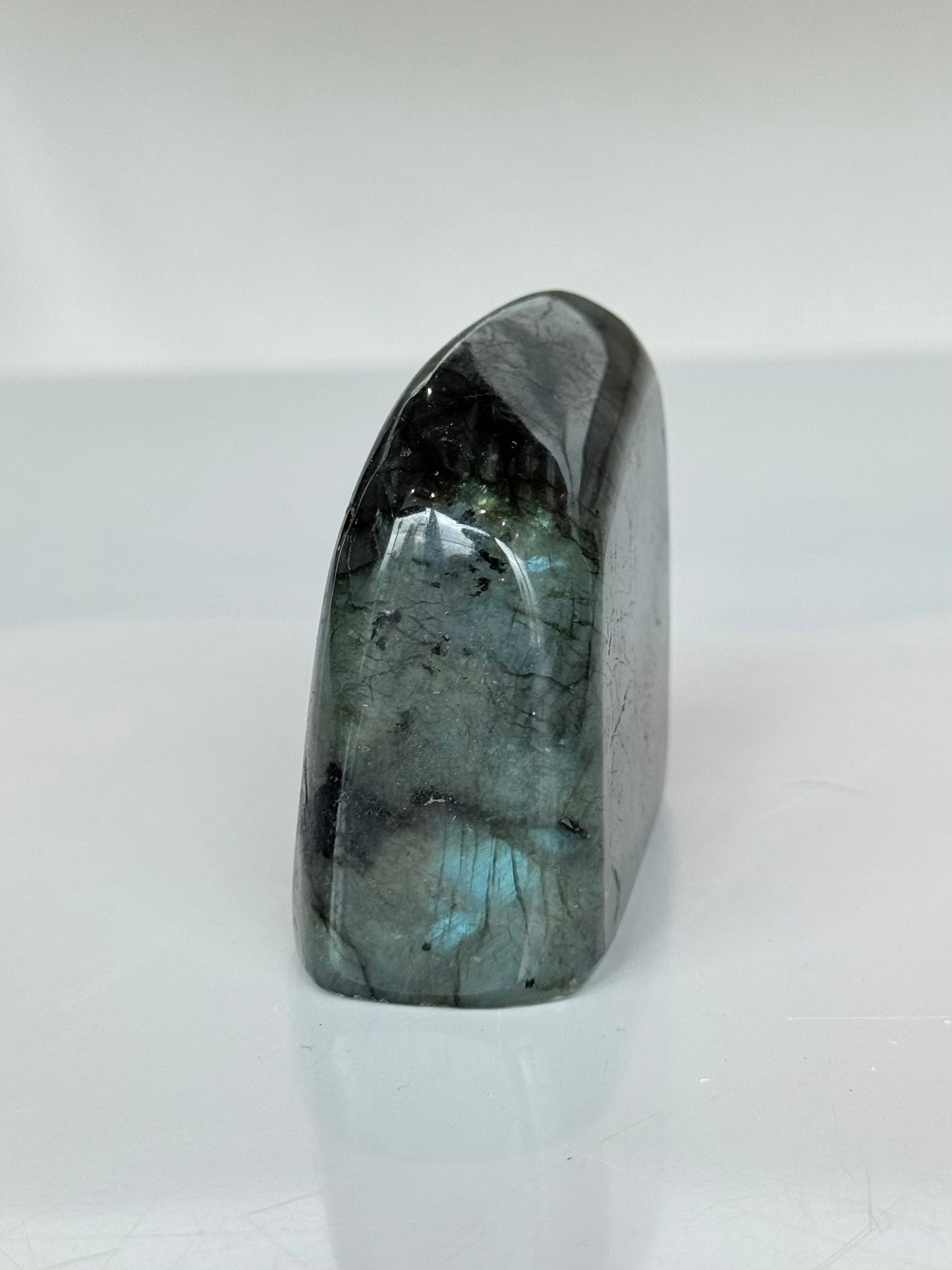Labradorite Freeform ( Madagascar )