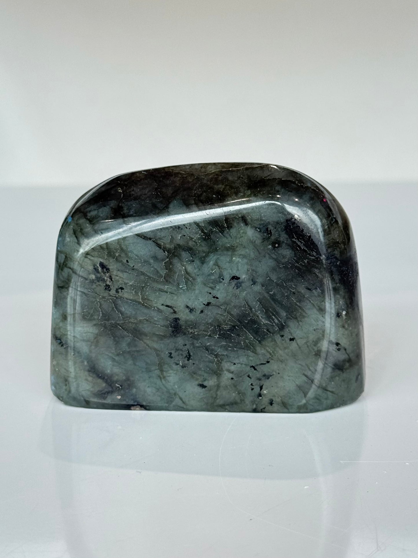 Labradorite Freeform ( Madagascar )