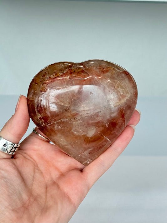 Hematoid Quartz Heart ( Madagascar )